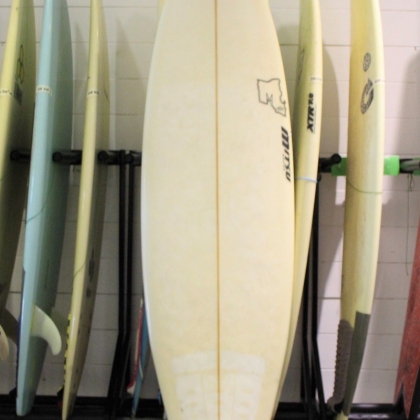 Mitsu Used surf board 6'2