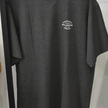 BILLABONG T-shirt 